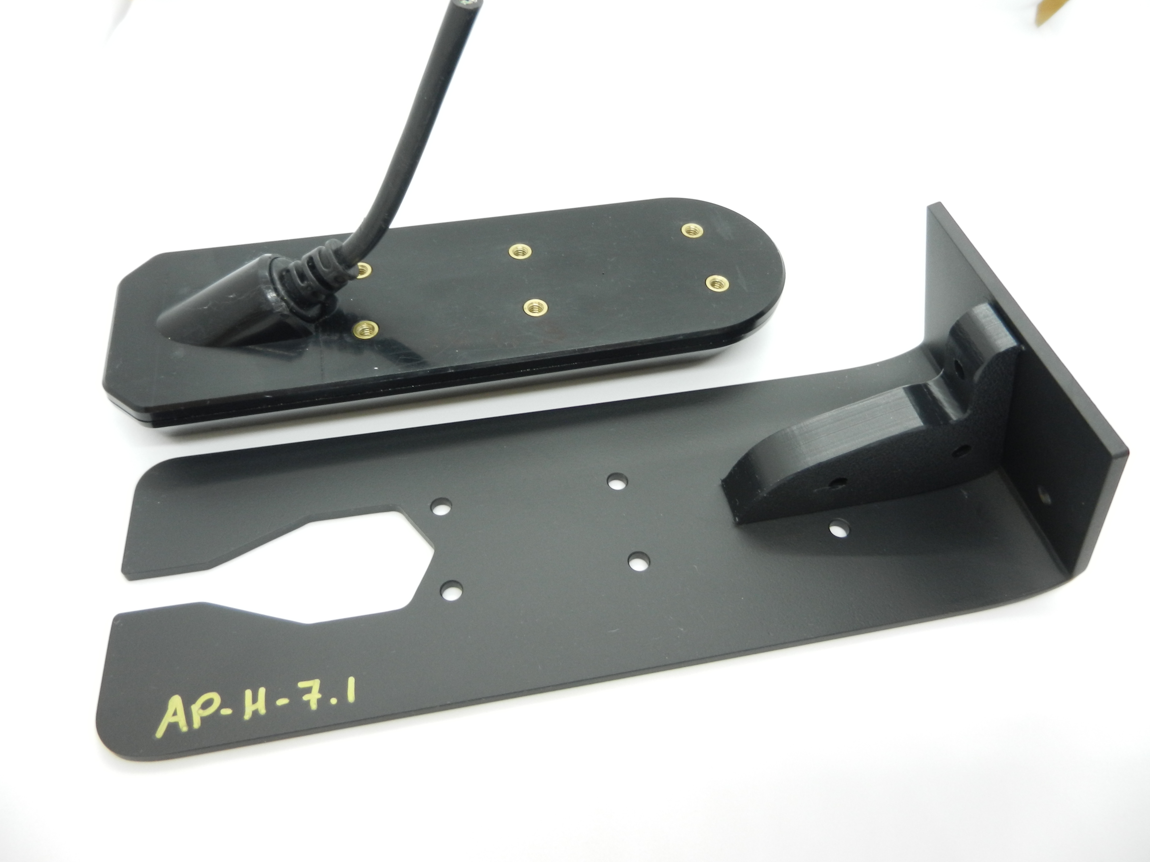 AP-H-7.1 to fit Humminbird Helix Mega DI + Dual Spectrum Chirp Transducer # XM 9 HW MDI T on a Transom AP-H-7.1 to fit Humminbird Helix Mega DI + Dual Spectrum Chirp Transducer # XM 9 HW MDI T on a Transom